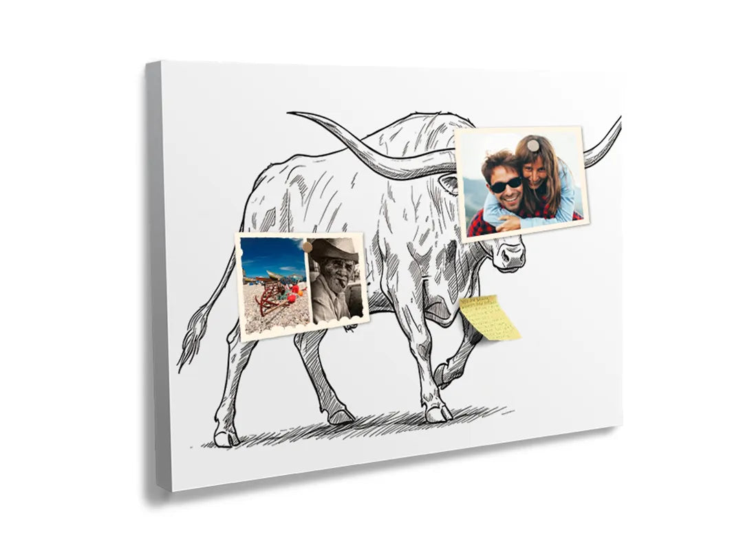 Kurkborden op canvas met gedetailleerde lijntekening van stier – formaat 60 × 40 cm