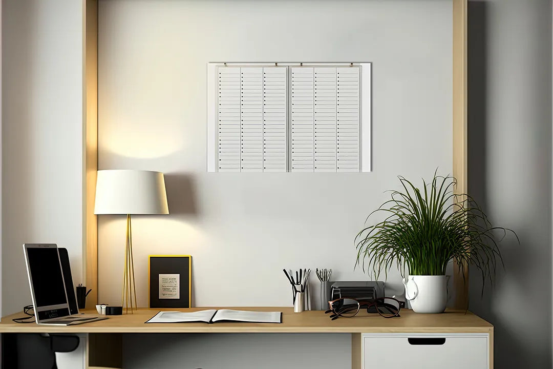 Kurkborden op canvas met strakke jaarplanner in zwart-wit – formaat 140 × 100 cm