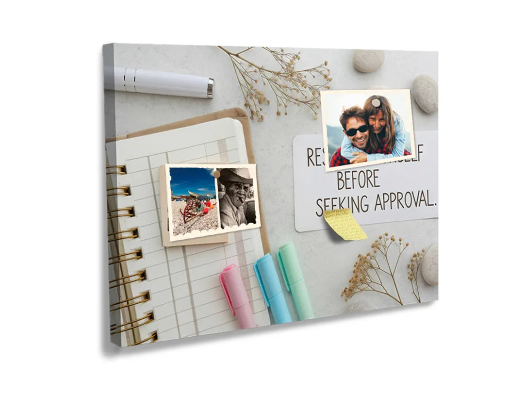 Kurkborden op canvas met notitieboek met quote over zelfrespect – formaat 60 × 40 cm