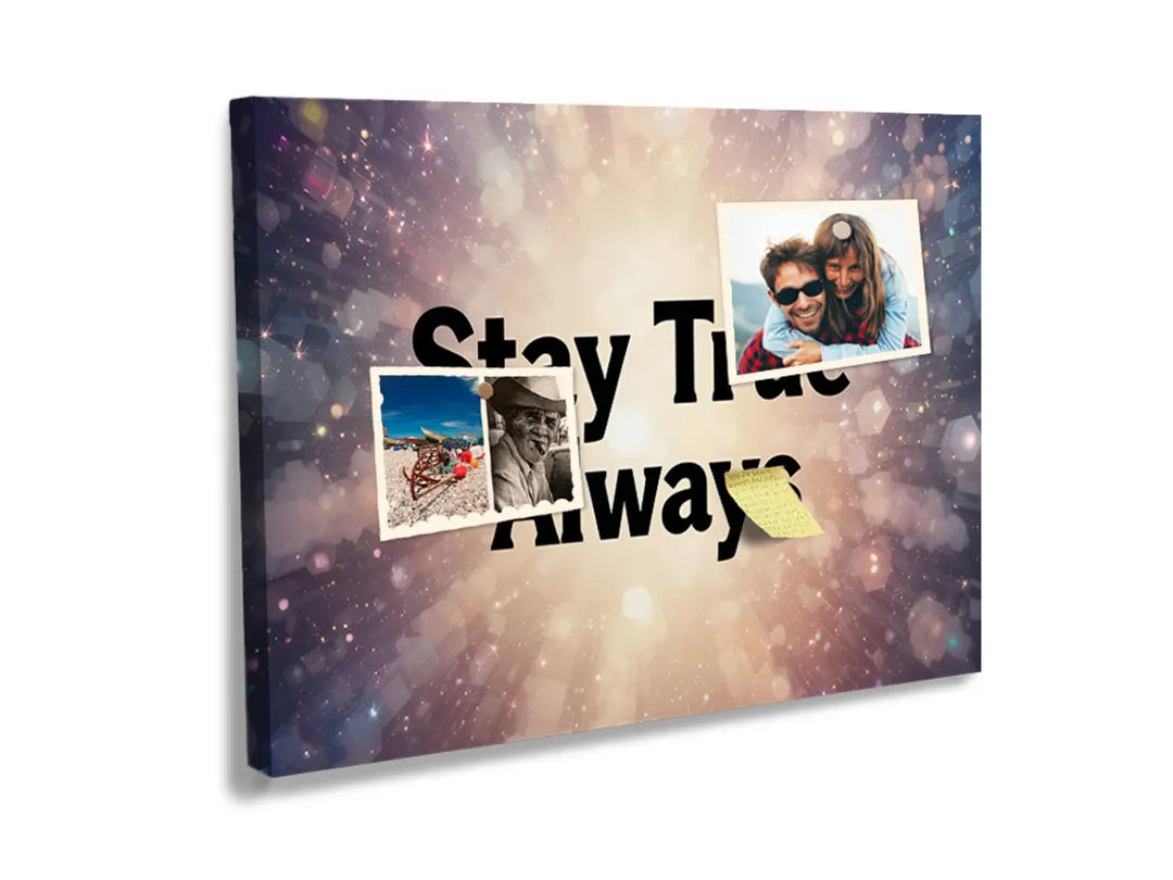 Kurkborden op canvas met stay true always quote op sterrenhemel – formaat 60 × 40 cm