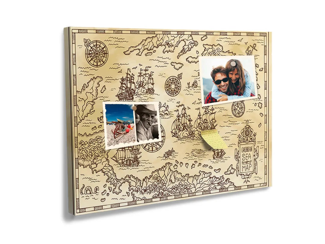 Kurkborden op canvas met antieke nautische wereldkaart – formaat 60 × 40 cm