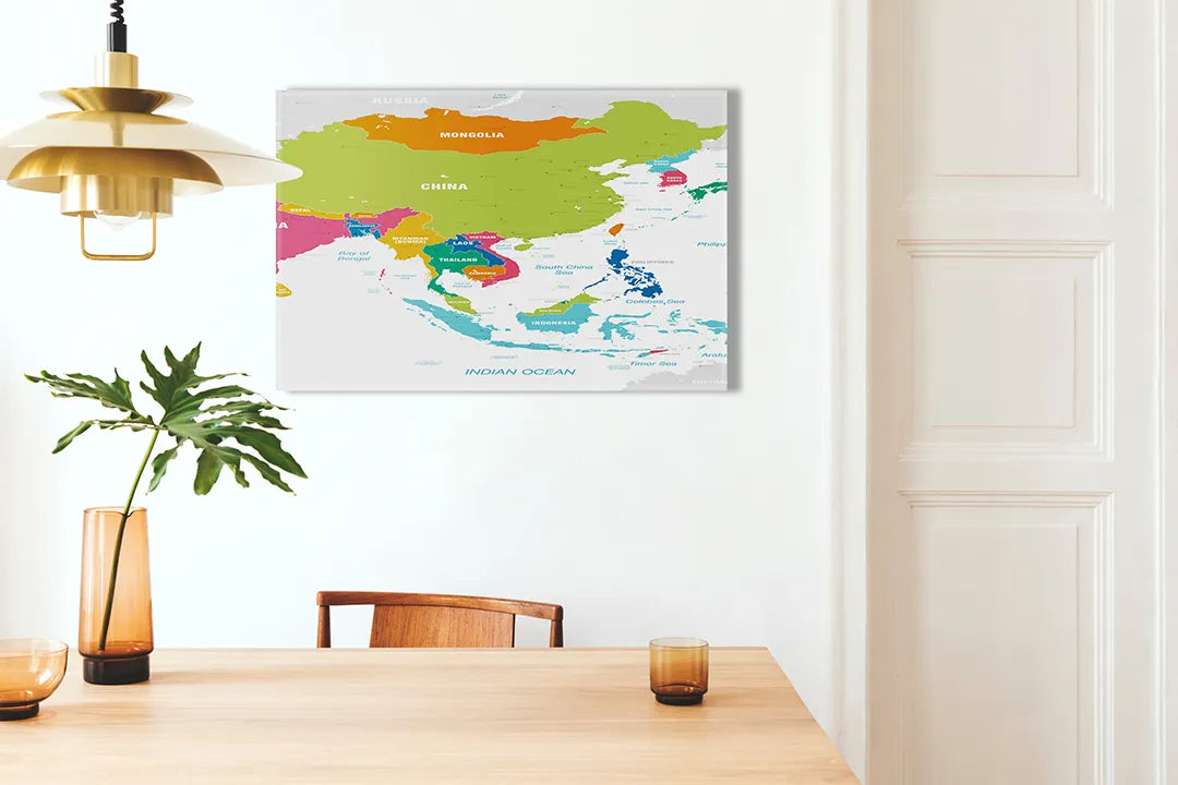 Kurkborden op canvas met kleurrijke kaart van azië – formaat 100 × 70 cm