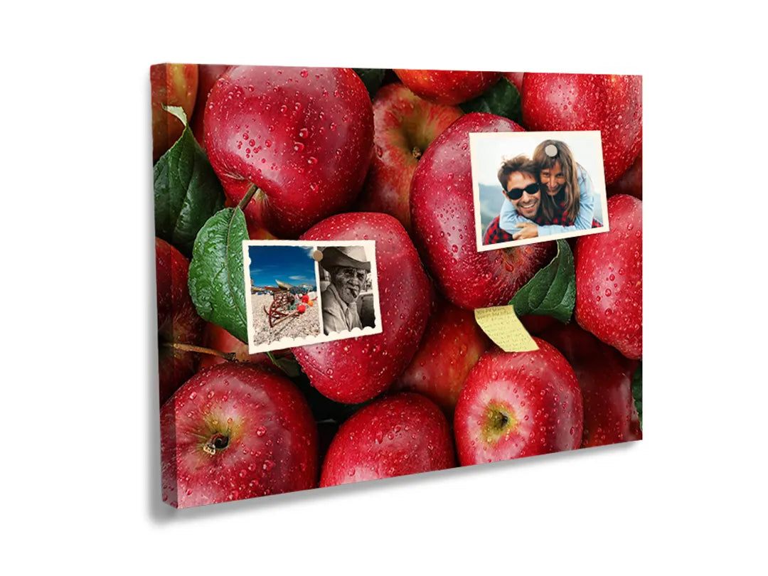 Kurkborden op canvas met rode appels in close-up – formaat 60 × 40 cm