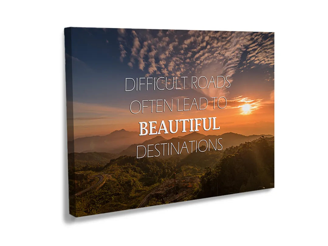 Kurkborden op canvas met motiverende quote over mooie bestemmingen – formaat 120 × 80 cm