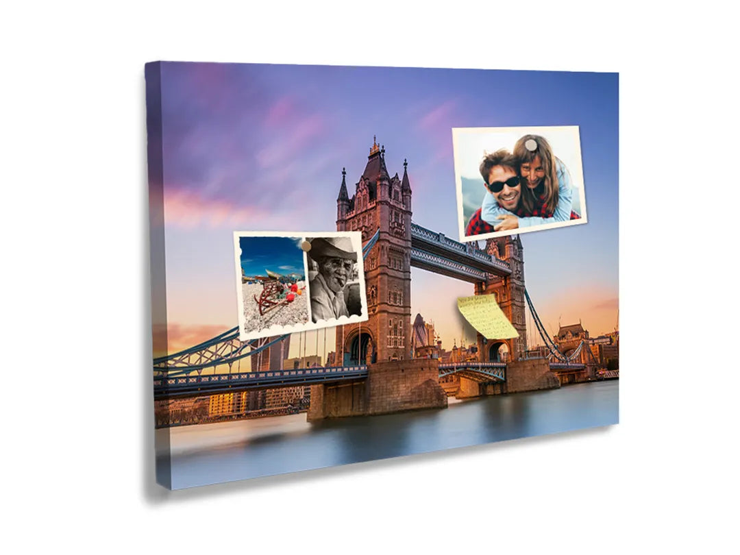Kurkborden op canvas met tower bridge bij zonsondergang – formaat 60 × 40 cm