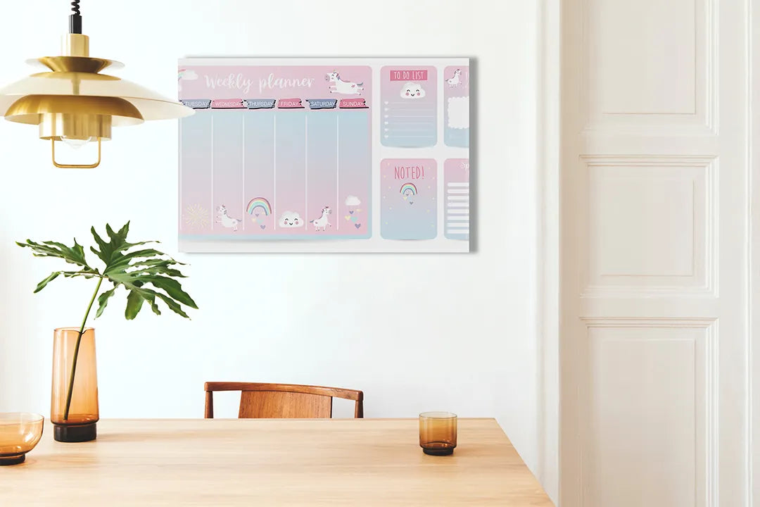 Kurkborden op canvas met roze en blauwe weekplanner – formaat 100 × 70 cm