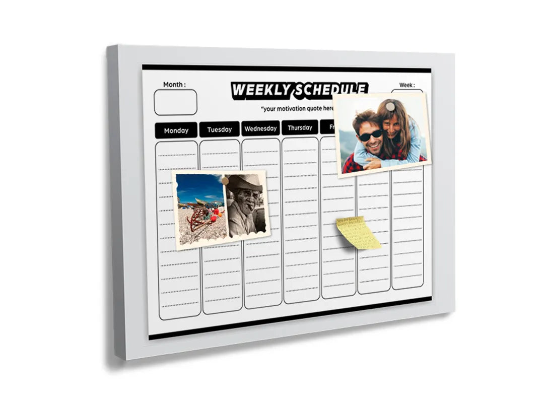 Kurkborden op canvas met zwart-witte weekschema planner – formaat 60 × 40 cm