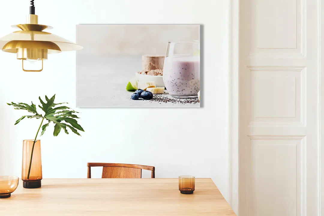 Kurkborden op canvas met gezonde smoothie met bessen – formaat 100 × 70 cm