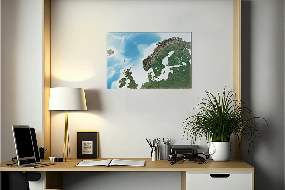 Kurkborden op canvas met satellietkaart van noord-europa – formaat 140 × 100 cm