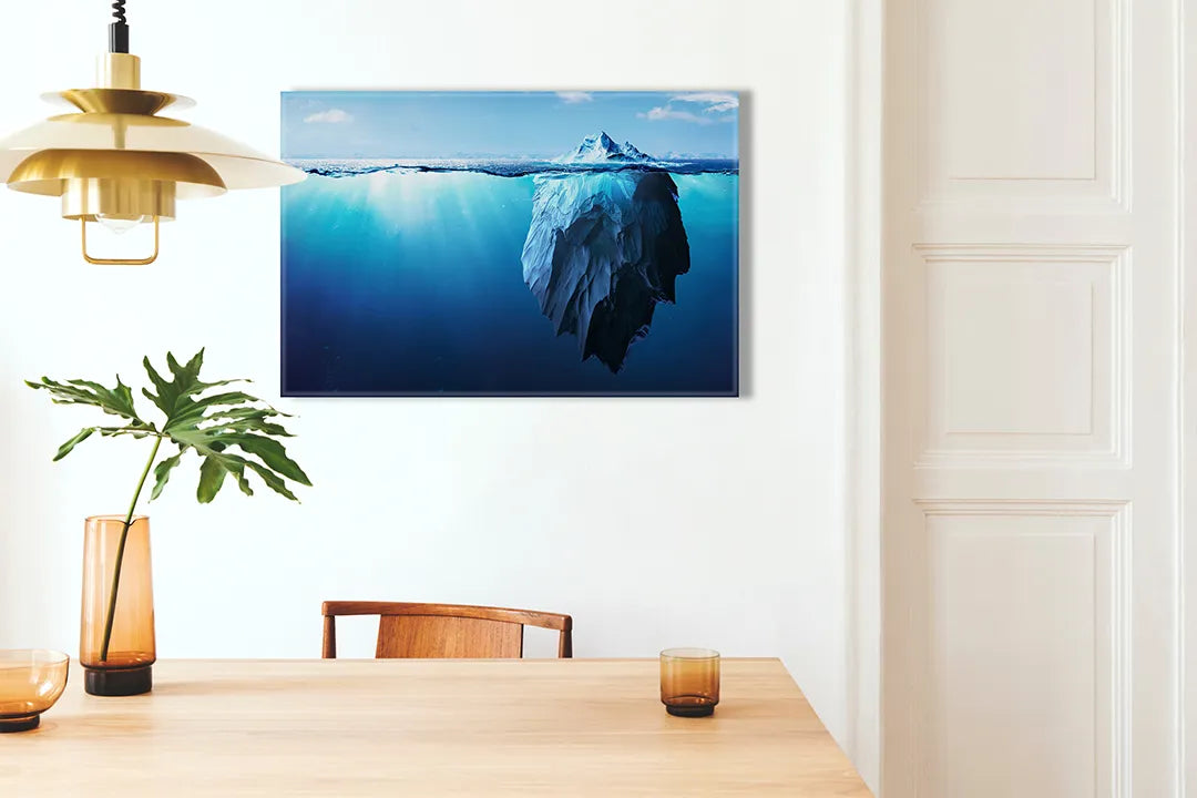 Kurkborden op canvas met ijsberg boven en onder water – formaat 100 × 70 cm