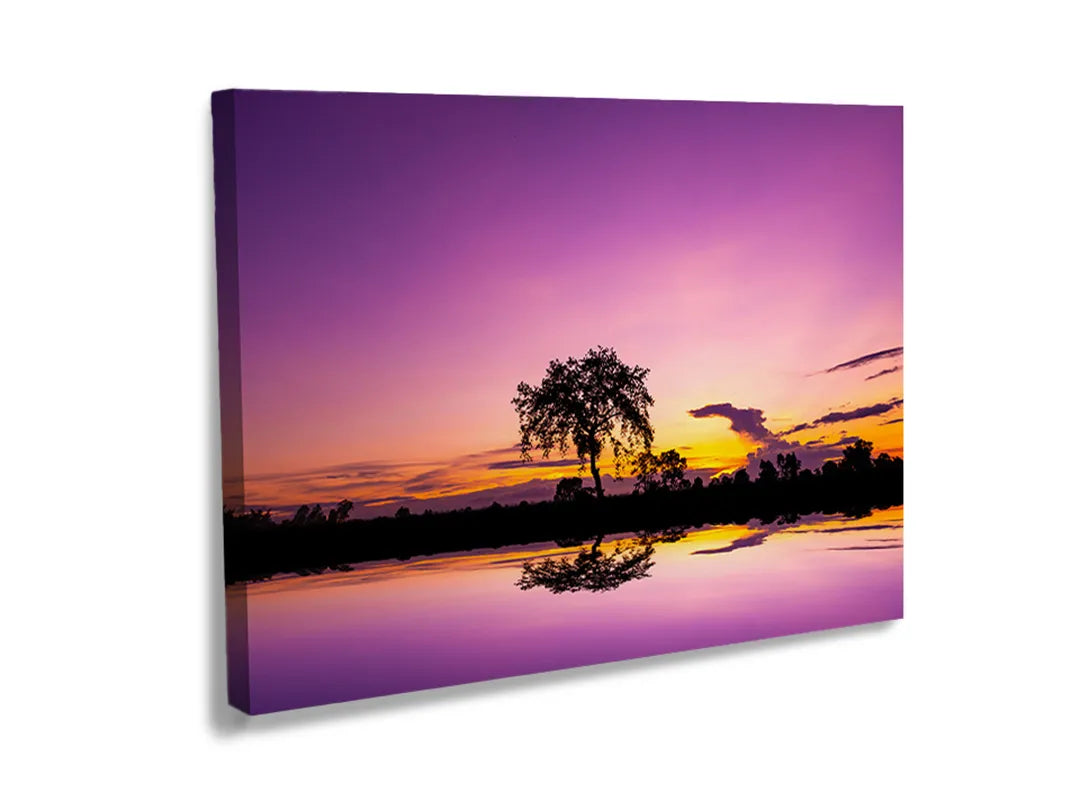Kurkborden op canvas met boom bij paarse zonsondergang – formaat 120 × 80 cm
