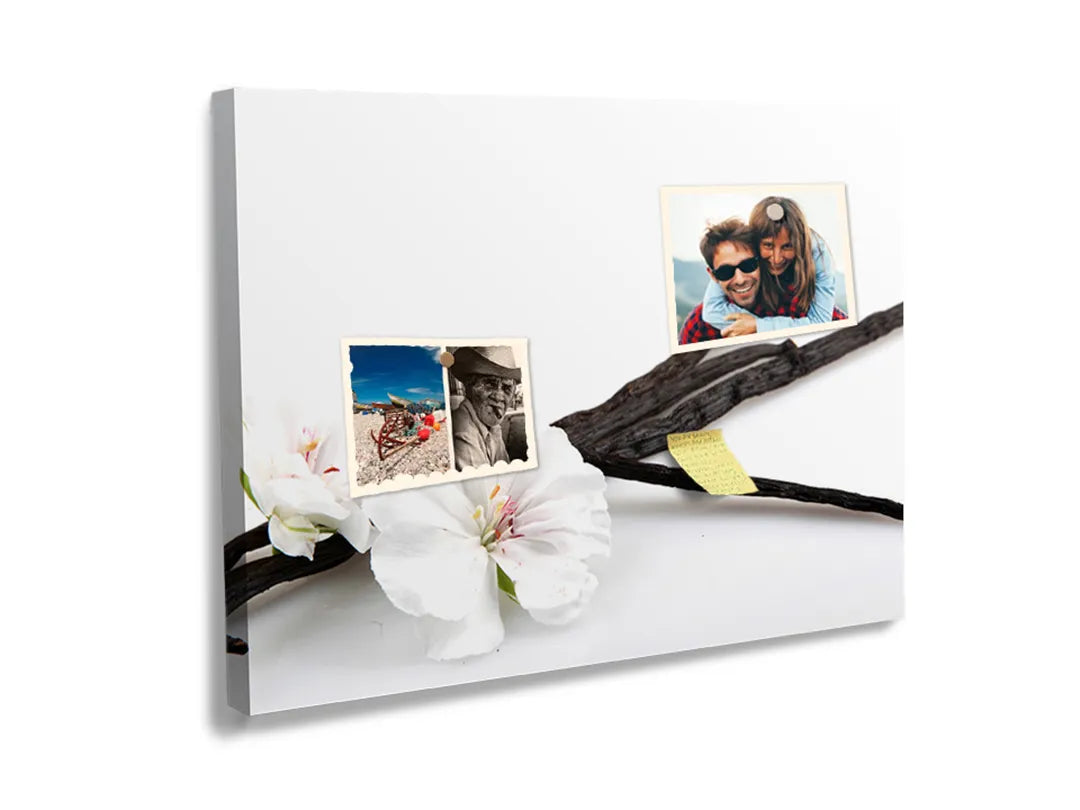 Kurkborden op canvas met vanillebloem met vanillestokjes – formaat 60 × 40 cm