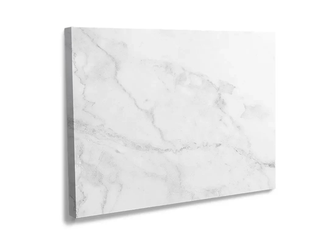 Kurkborden op canvas met wit marmer met subtiele aders – formaat 120 × 80 cm