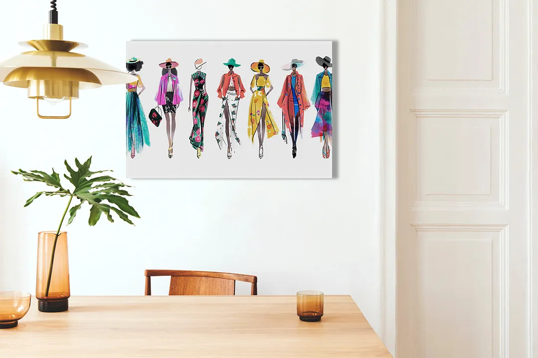 Kurkborden op canvas met kleurrijke modefiguren op wit – formaat 100 × 70 cm