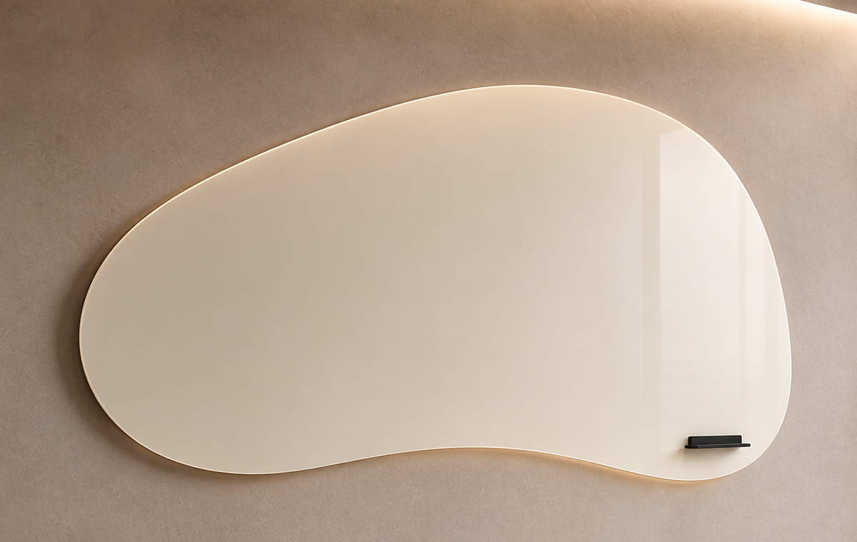 Mydesignglas Organisch Glazen Whiteboard op Maat - Glass wall met Vrije Vorm & Design